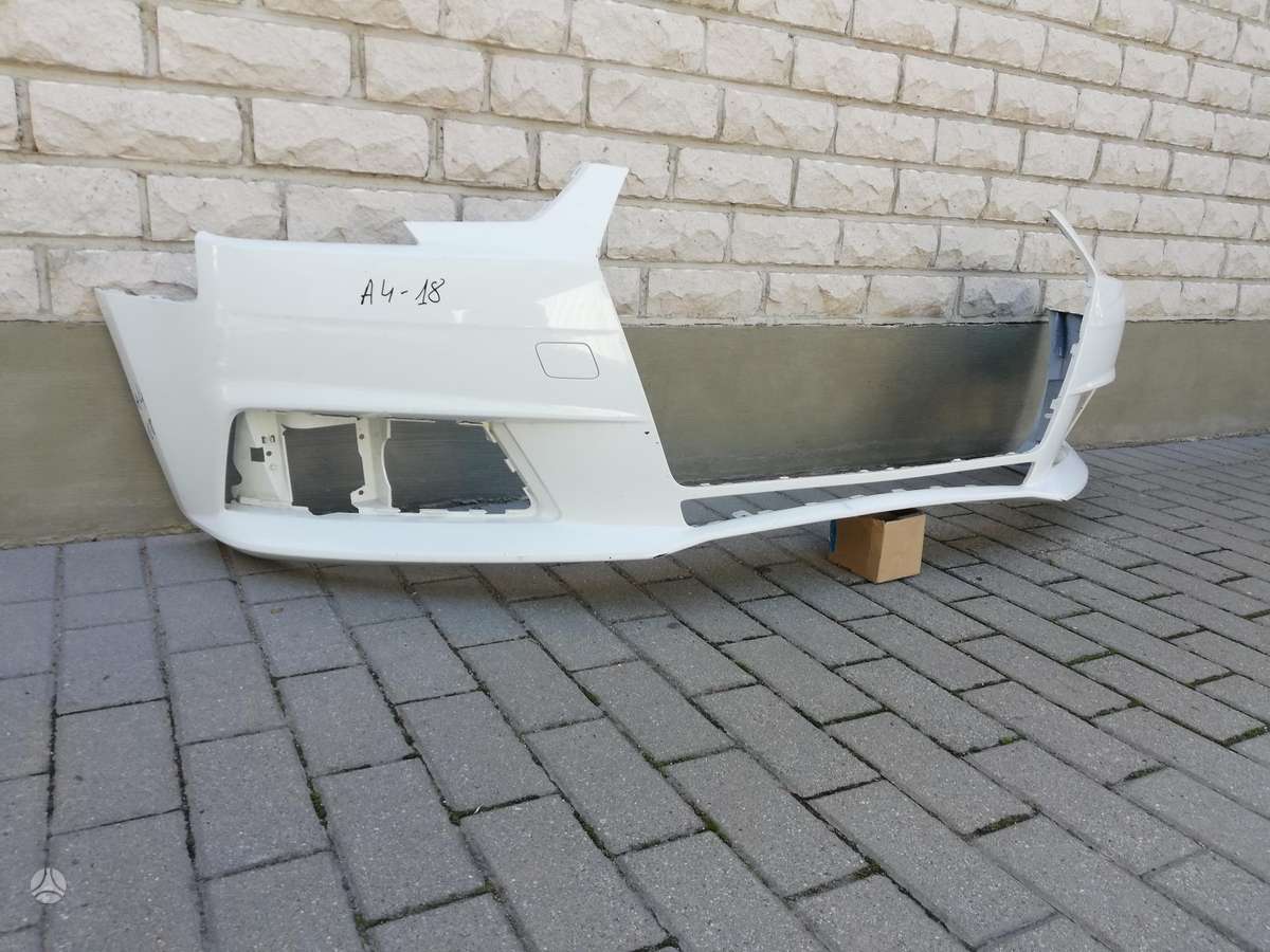 Audi A4 8wo juodas 20m baltas 18m