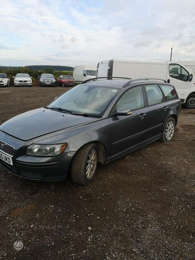 Volvo V50