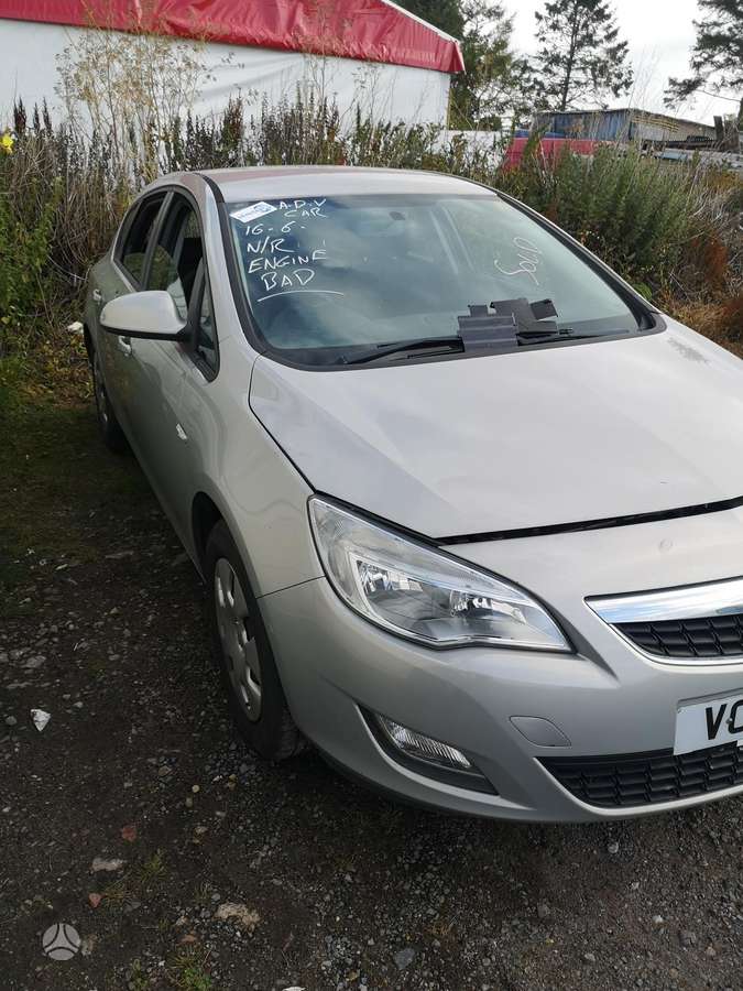 Opel Astra 1 6benz 2 0cdti 1 7cdti