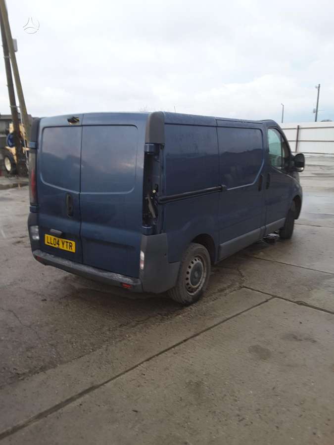Renault Trafic, krovininiai mikroautobusai