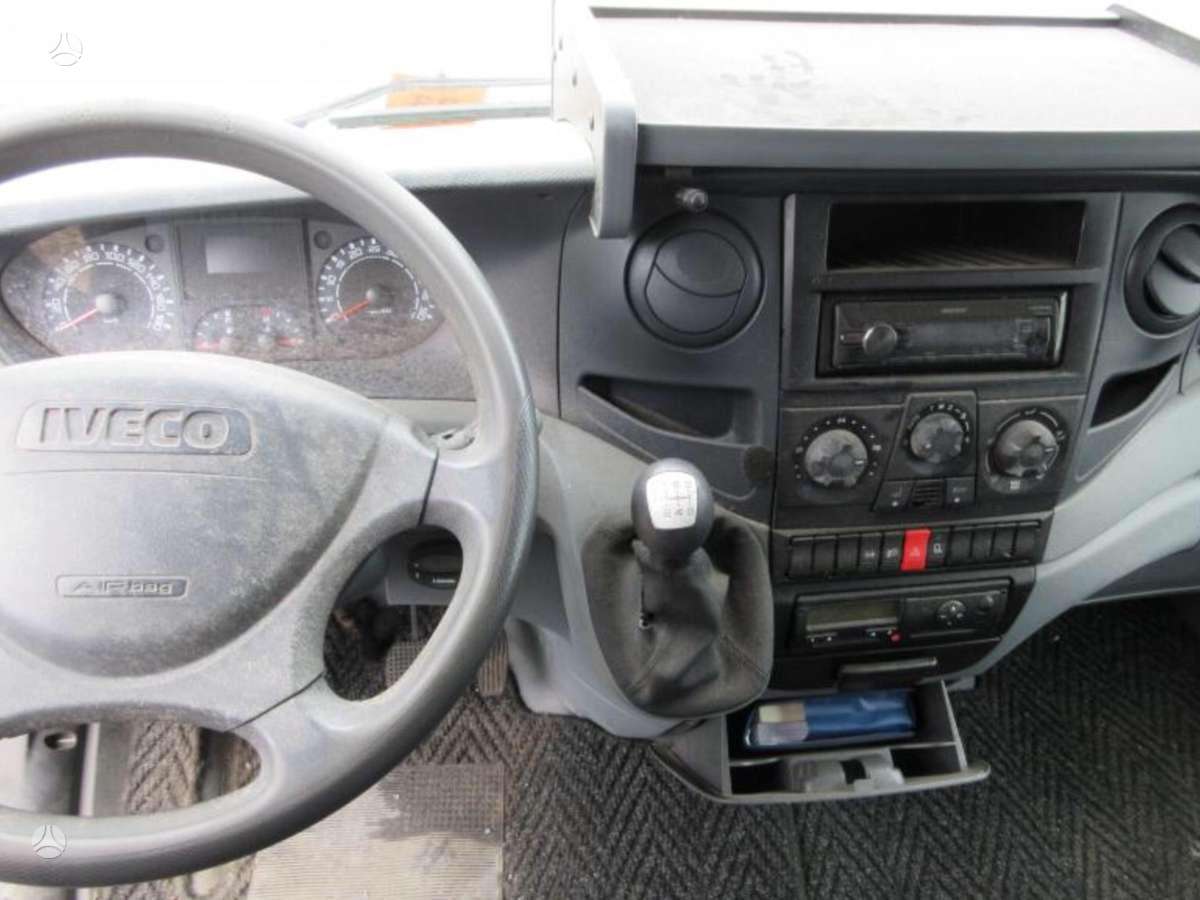 Iveco Daily, preču