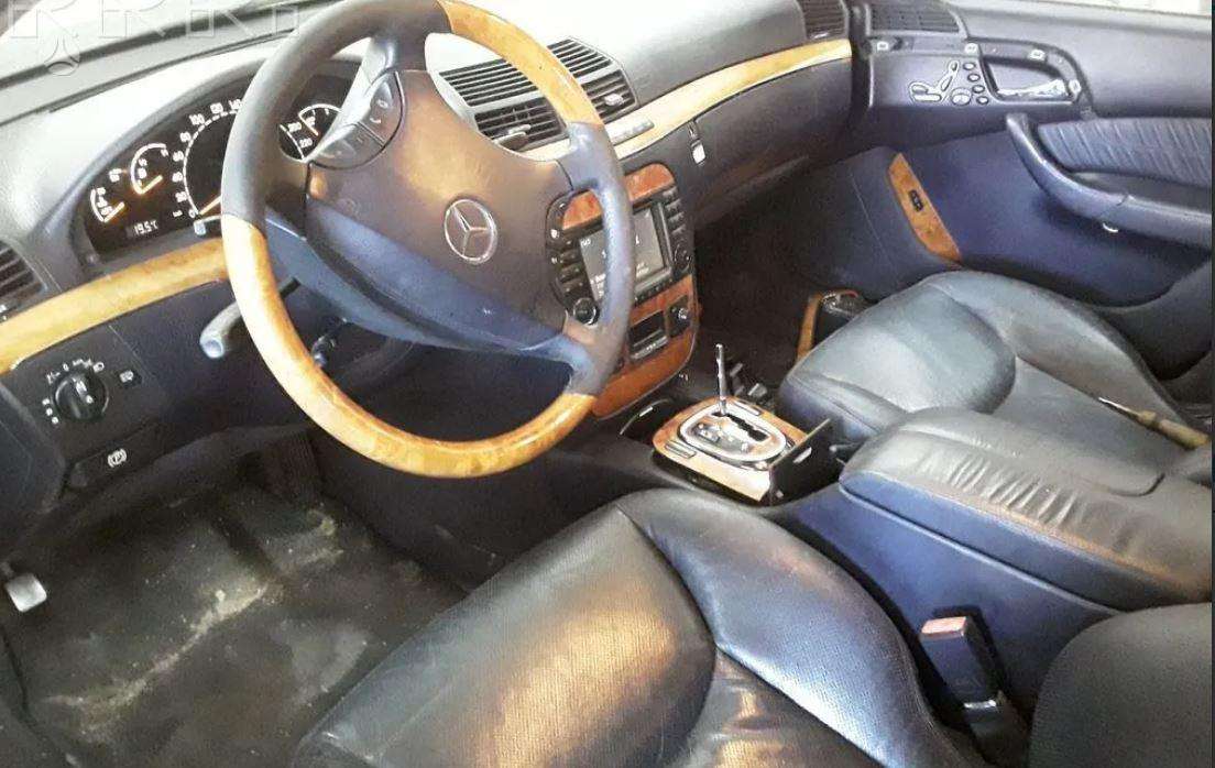 Mercedes-Benz S400
