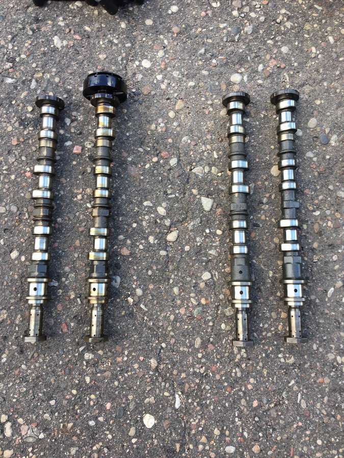 Chrysler 300 engine parts