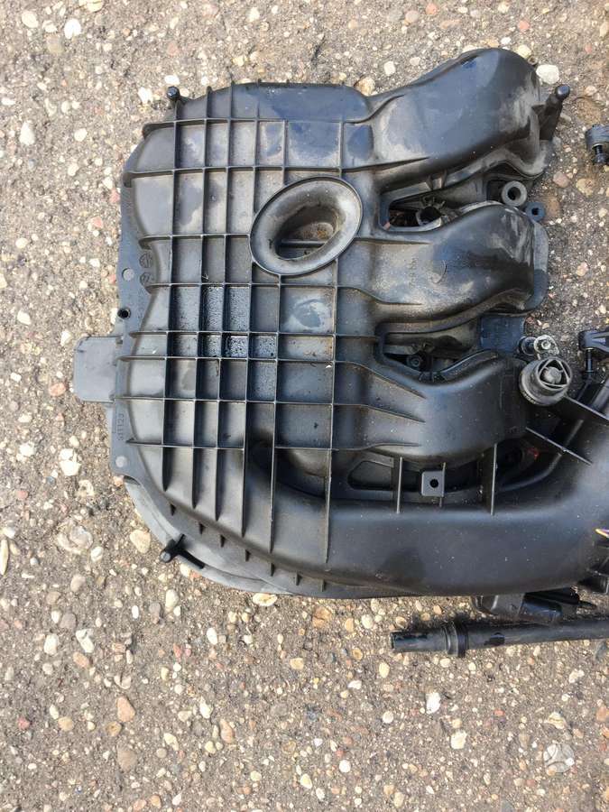 Chrysler 300 engine parts
