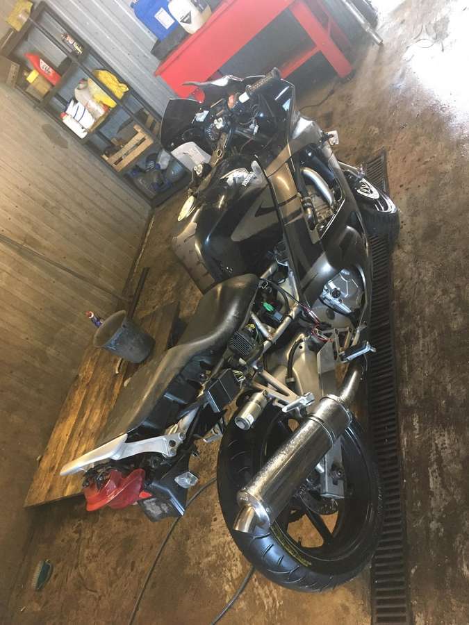Honda CBR, sportiniai / superbikes