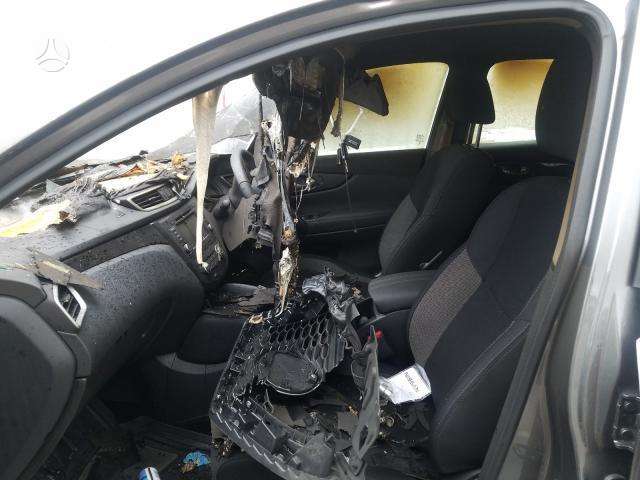 Nissan Qashqai по частям