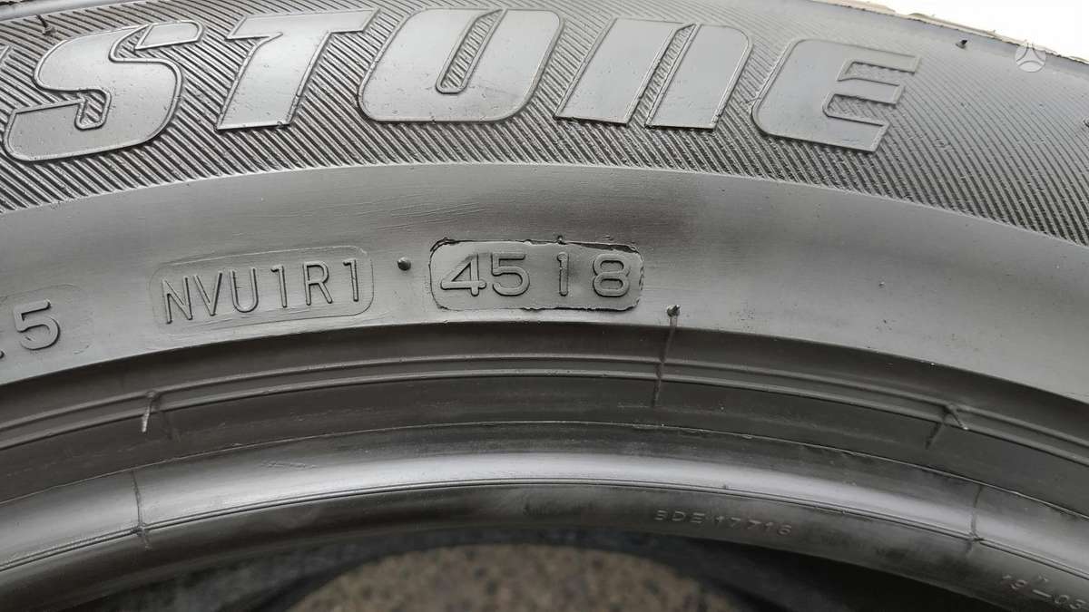 Bridgestone, winter 235/50 R19
