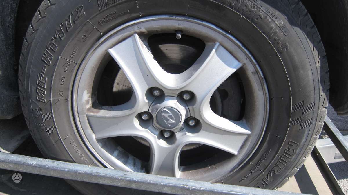 Hyundai Santa Fe Dalimis