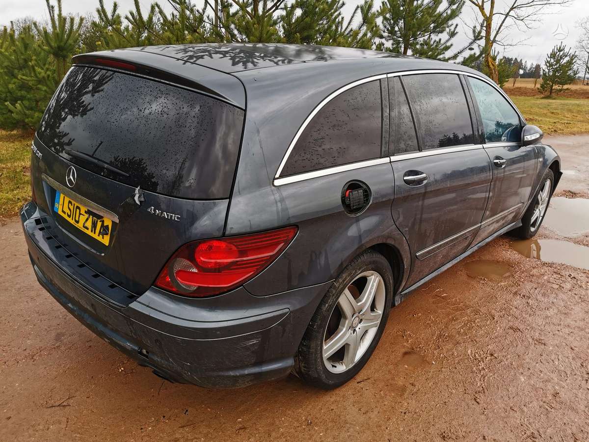 Mercedes-Benz R350 по частям