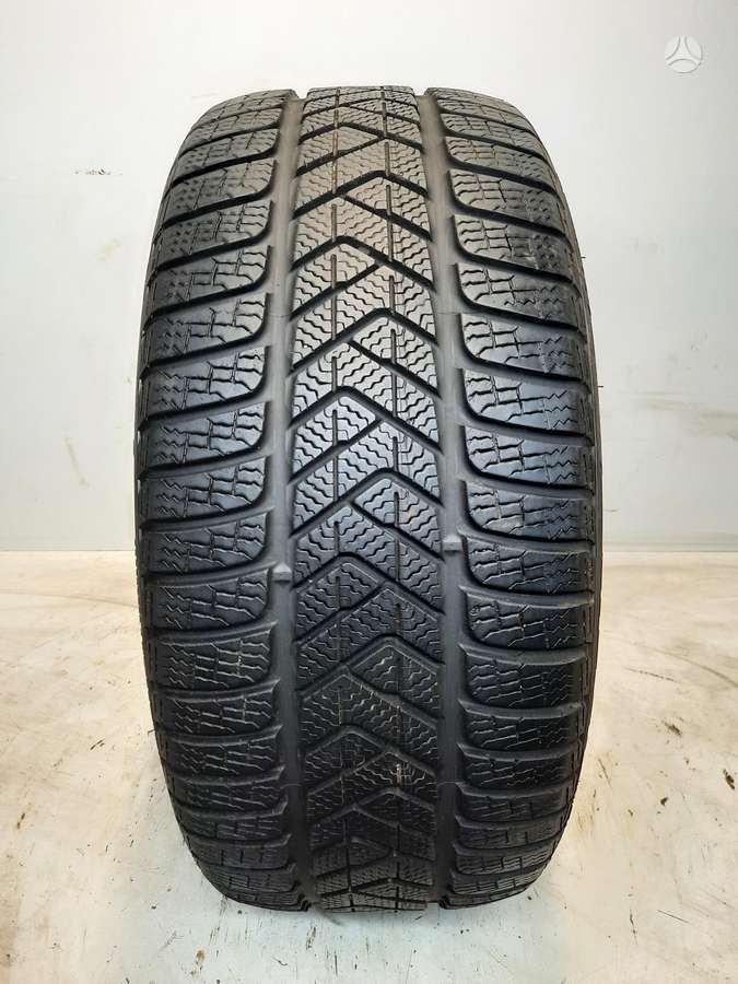 Pirelli Sotto Zero 3 J, winter 245/40 R19