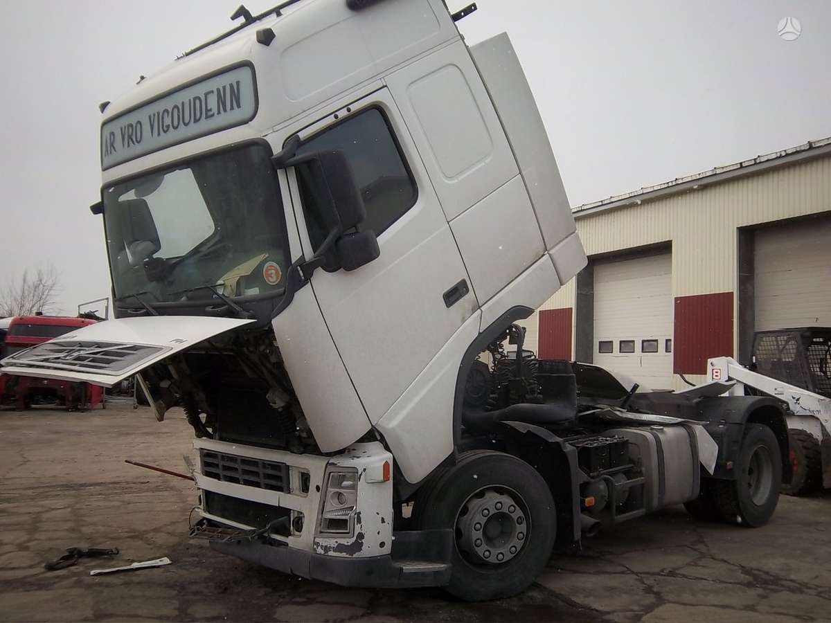 Volvo FH 12, vilcējs