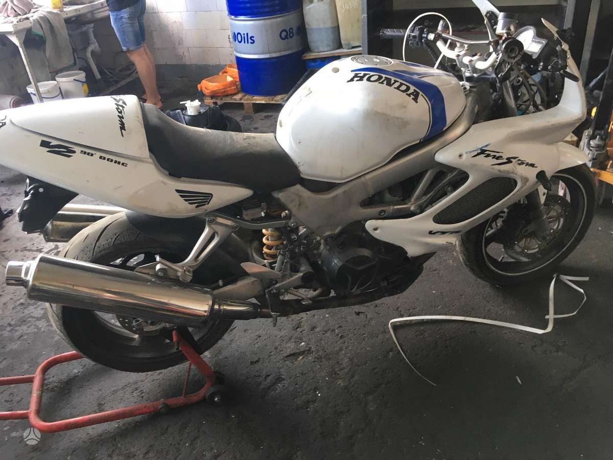 Honda VTR, sportiniai / superbikes