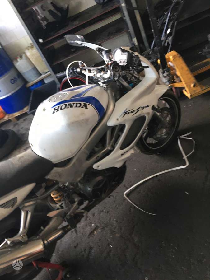 Honda VTR, sportiniai / superbikes