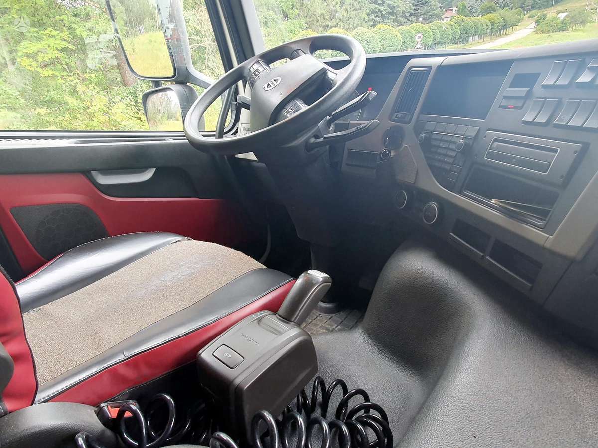 Volvo FM4 dalimis, тягачи