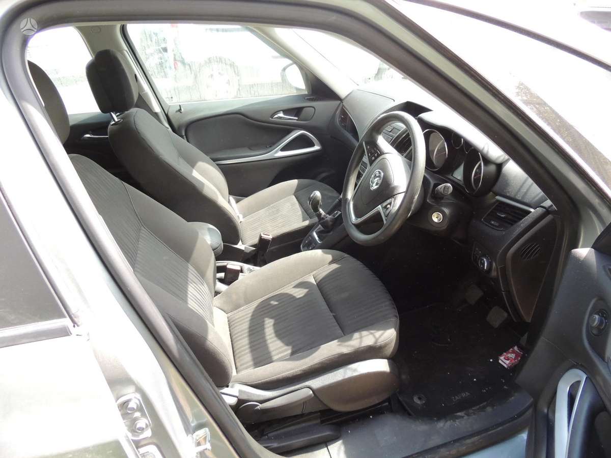 Opel Zafira Tourer Google maps autokapseta basic waze autokapseta basic