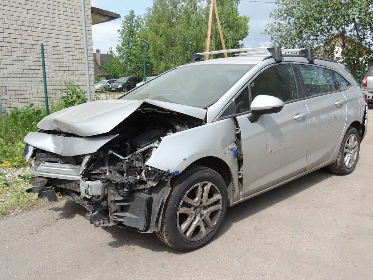 Opel Astra Google maps autokapseta basic waze autokapseta basic