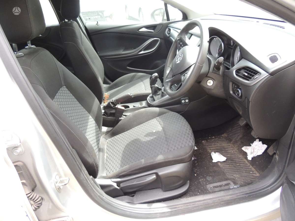 Opel Astra Google maps autokapseta basic waze autokapseta basic