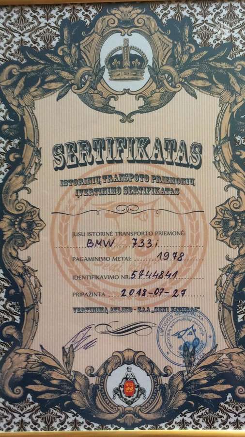 BMW 732, 3.2 l., Седан