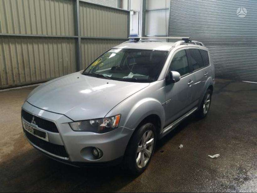 Mitsubishi Outlander rezerves daļās
