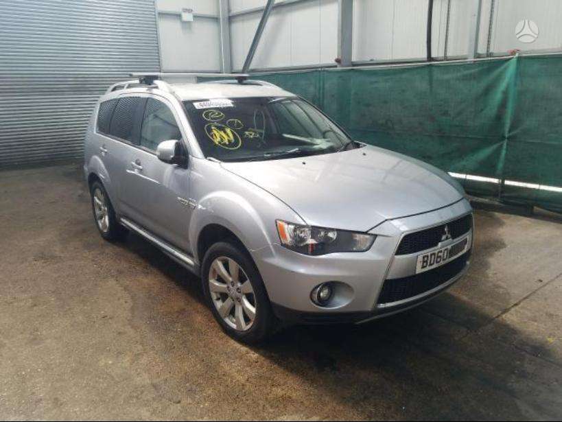 Mitsubishi Outlander rezerves daļās