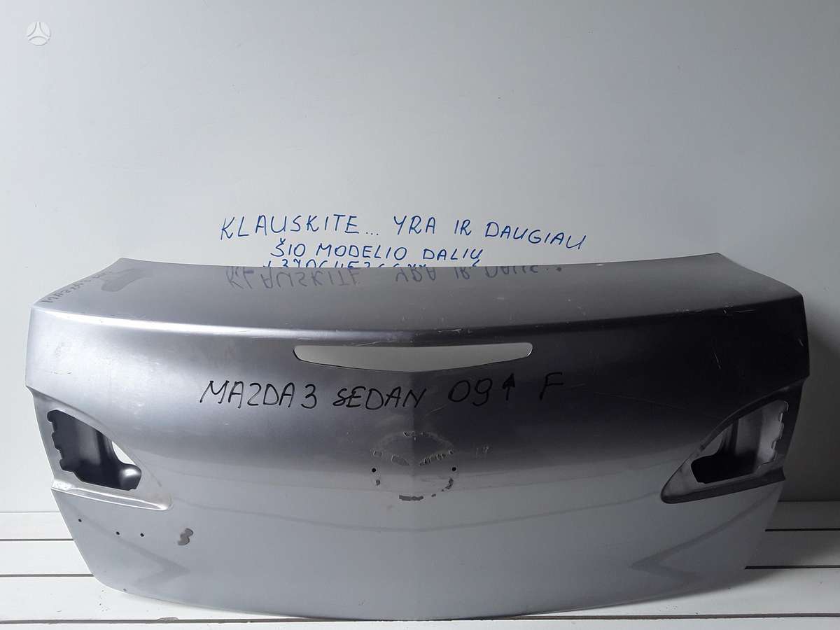 Mazda 3 Sedanas