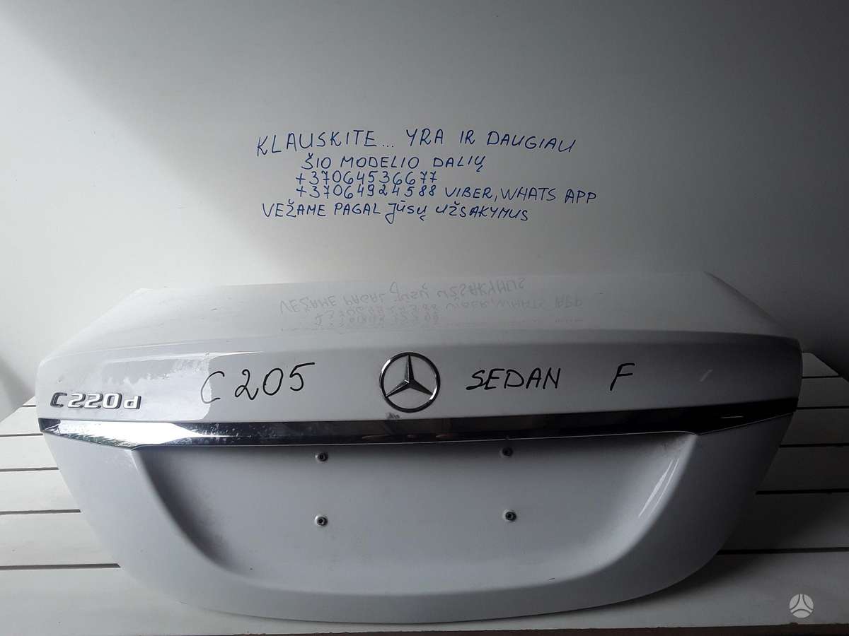 Mercedes-Benz C klasė dalimis