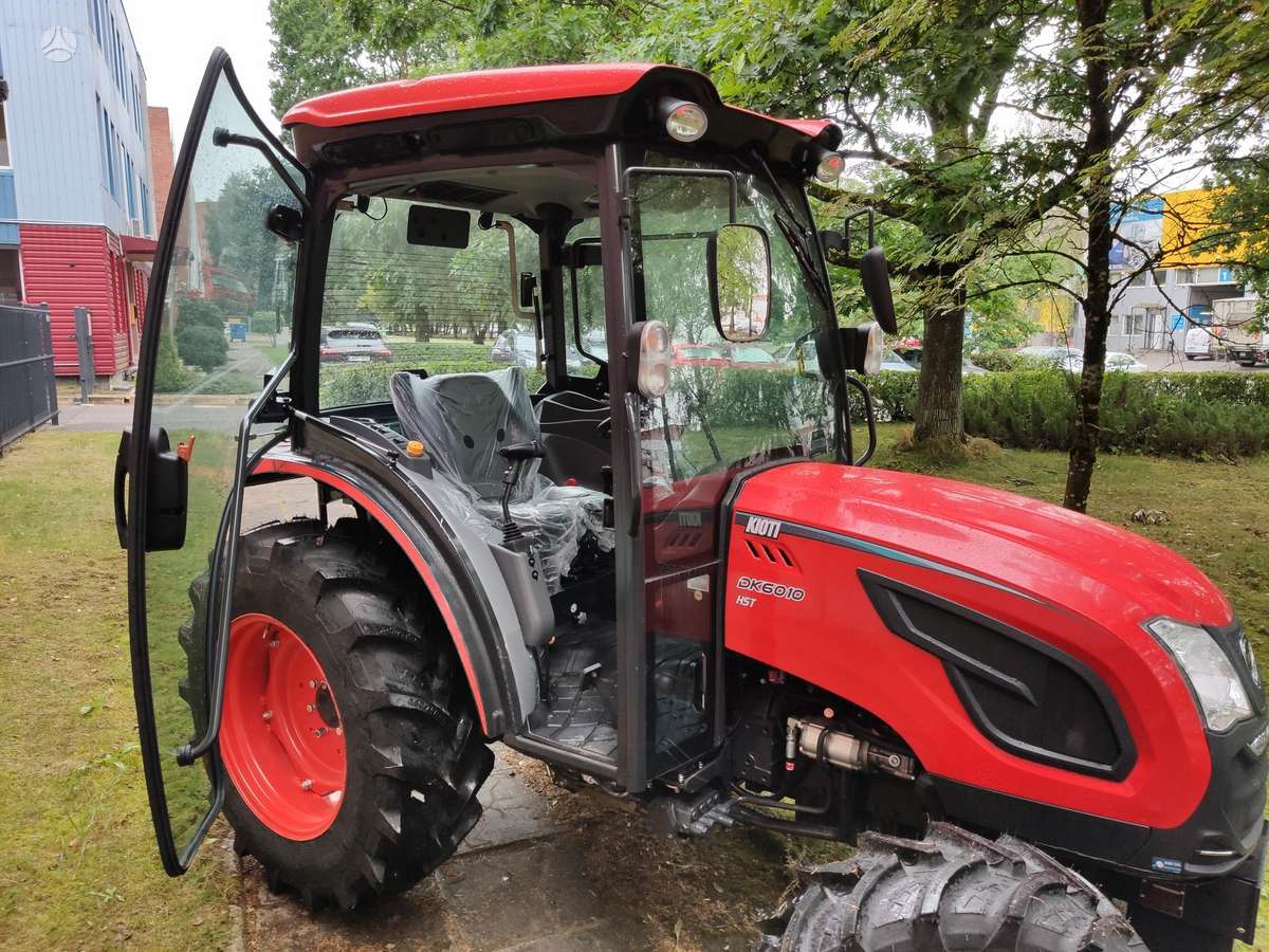 Kioti DK6020, traktori