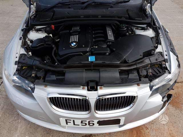 BMW 325, N52, for parts. Dalimis