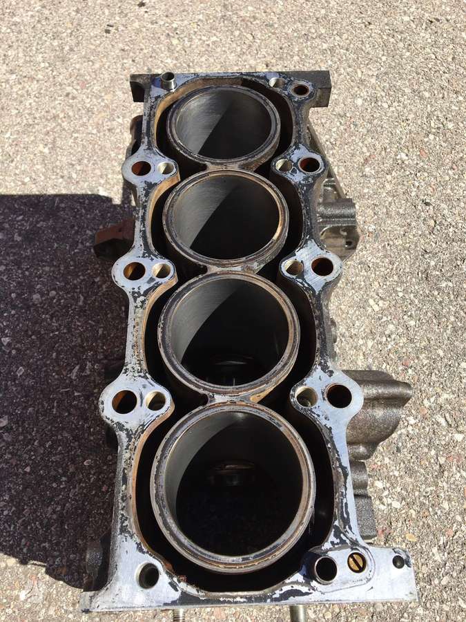 Suzuki Vitara, J20A, engine block