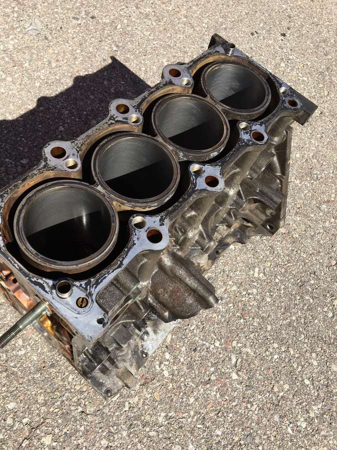 Suzuki Vitara, J20A, engine block