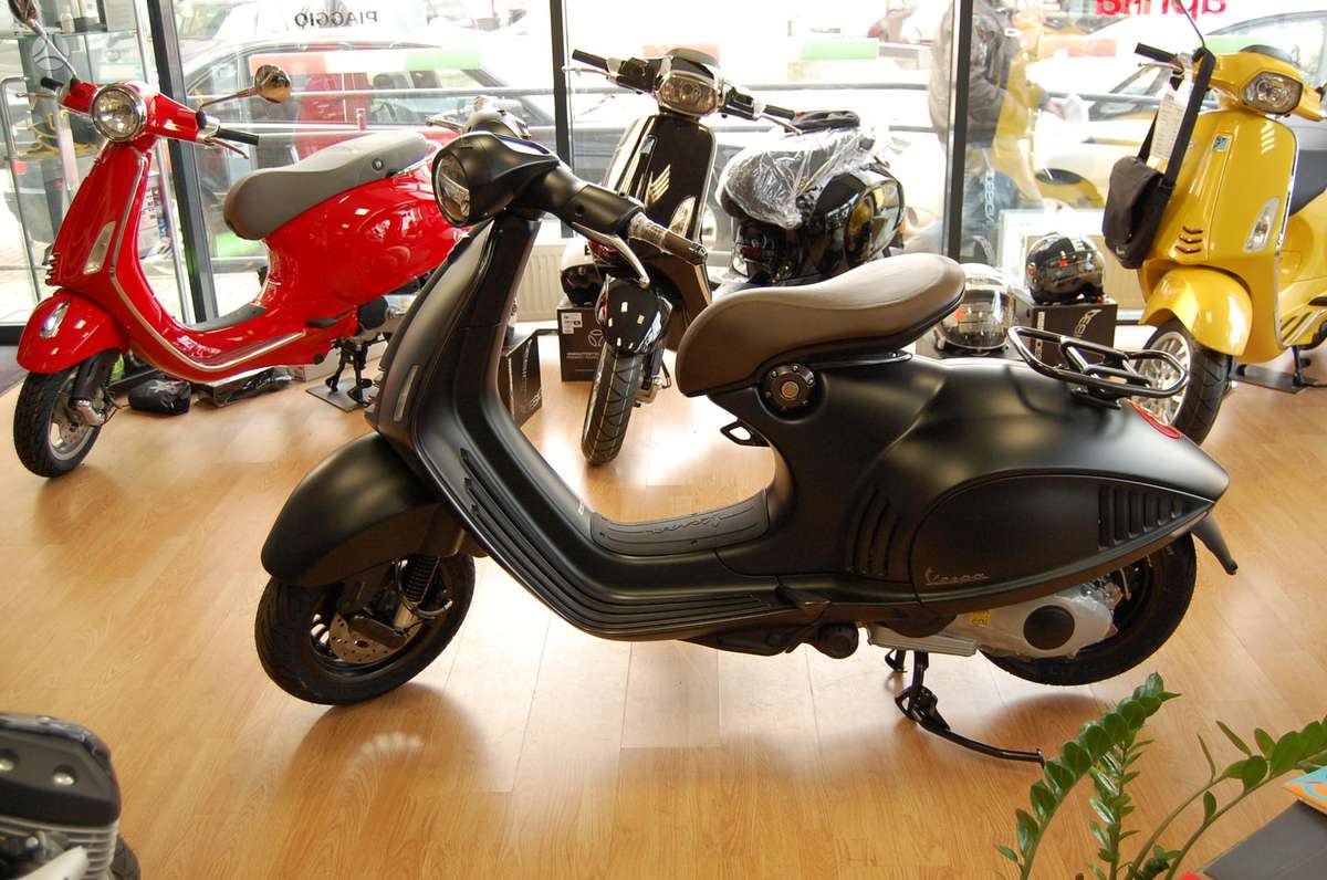 Piaggio Vespa, мотороллеры / мопеды