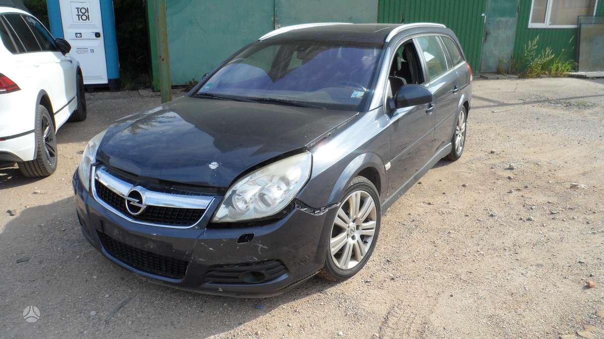 Opel Vectra Yra ir variklis dalimis