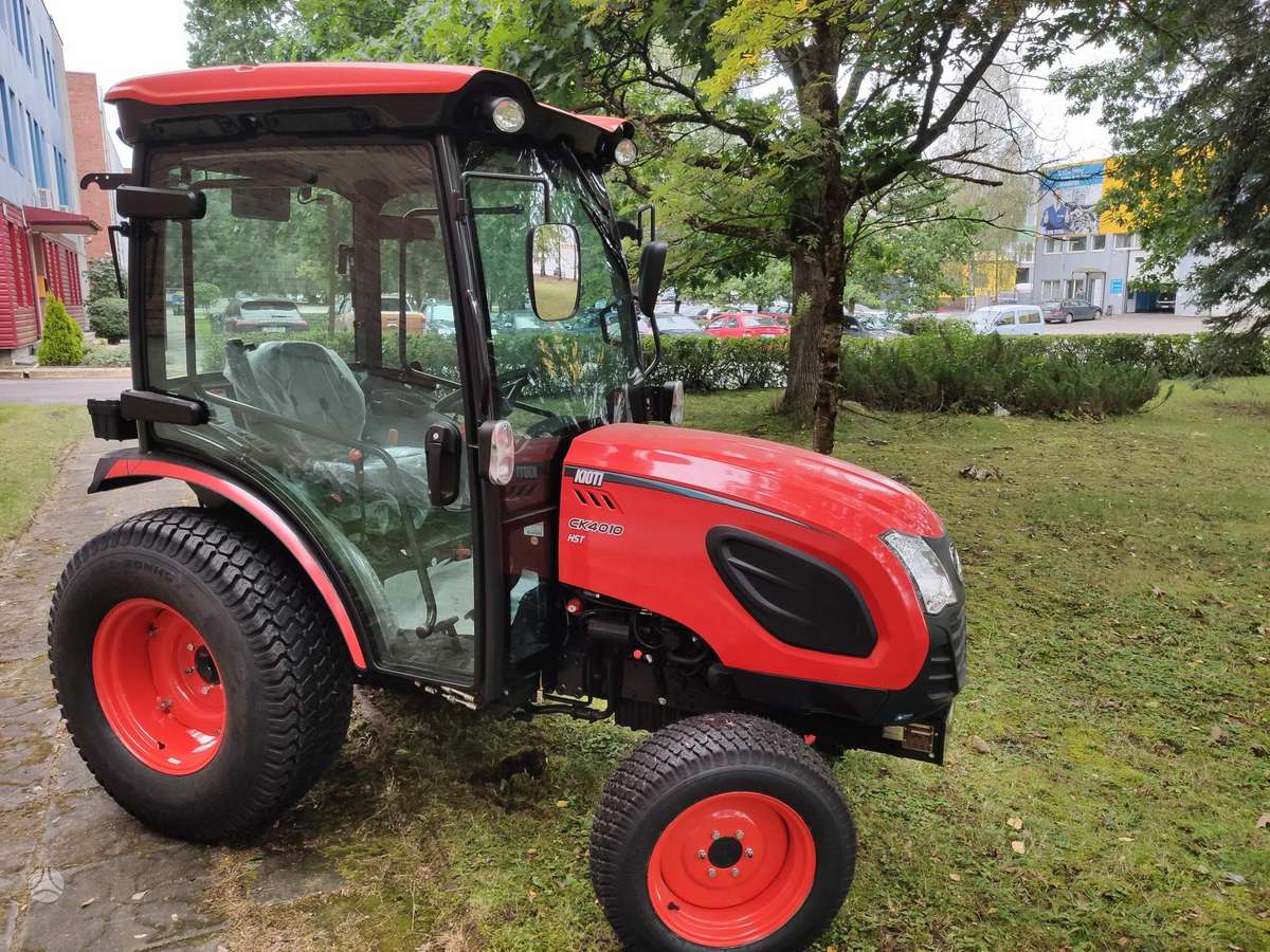 Kioti CK4030, traktori