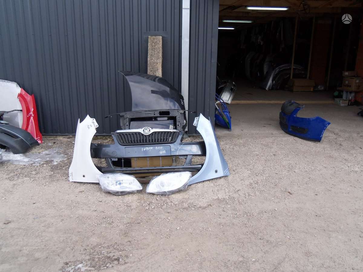 Skoda Fabia детали кузова
