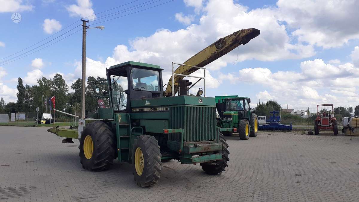 John Deere 5730, самоходные измельчители