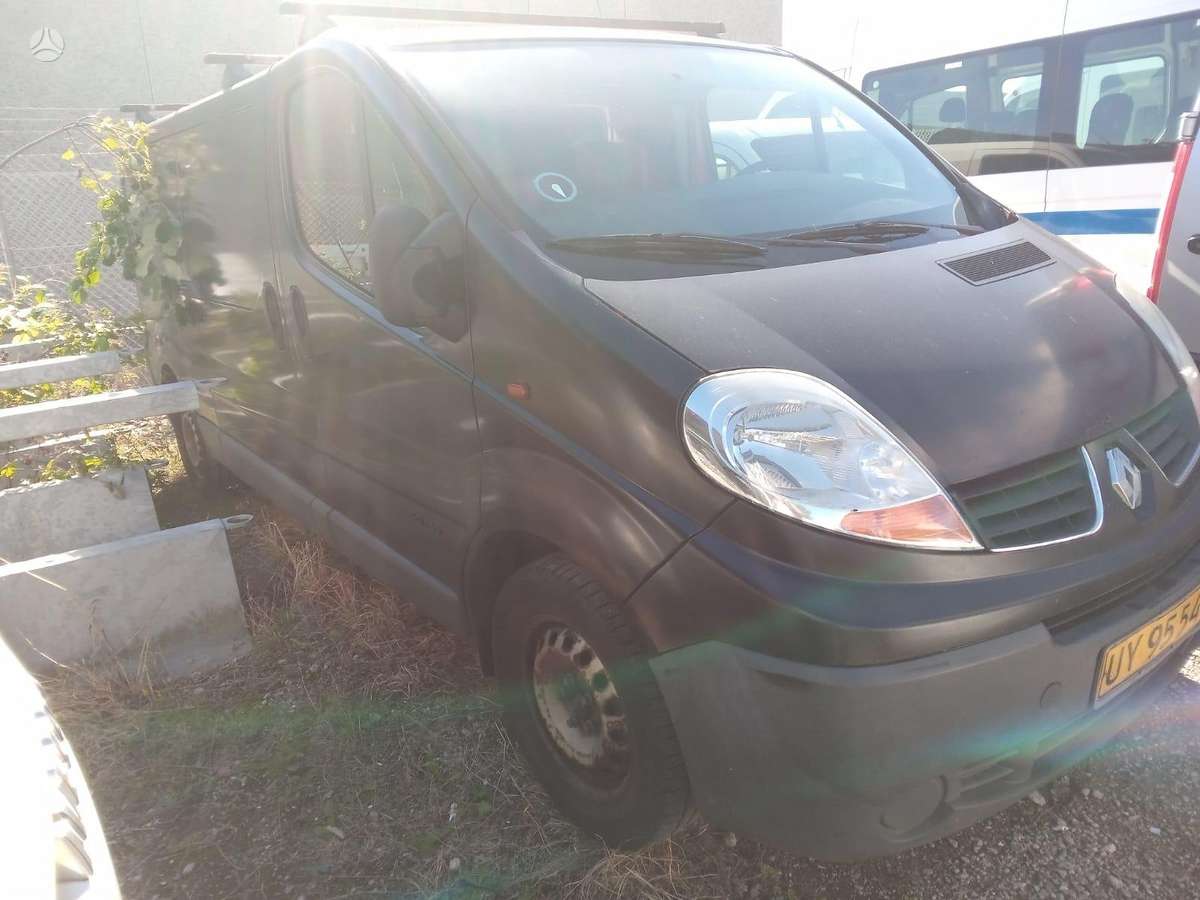 Renault TRAFIC, preču