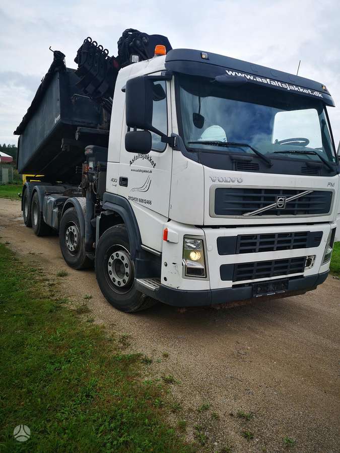 Volvo FM13 , 8*4, грузовики
