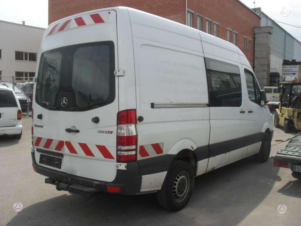 Mercedes-Benz Sprinter, passenger vans
