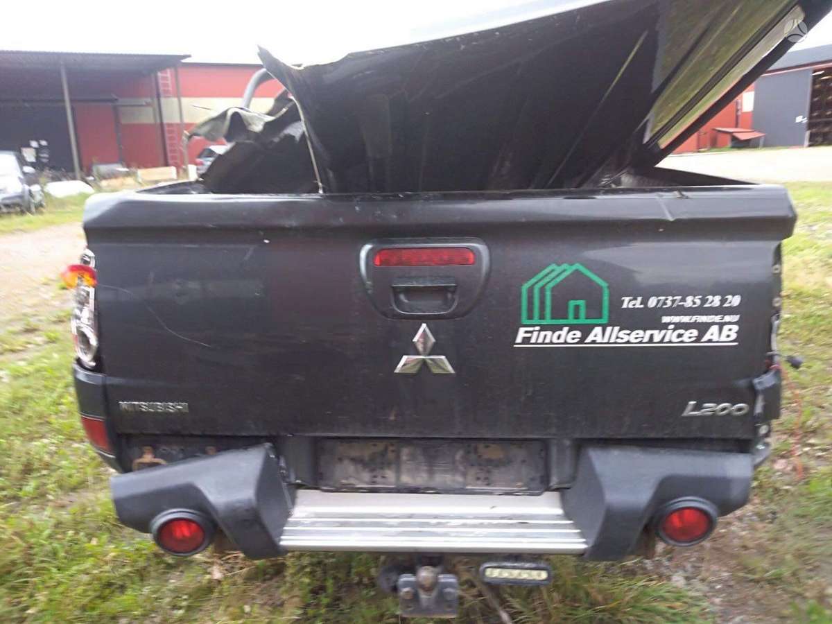 Mitsubishi L200, 4D56, kėbulo dalys