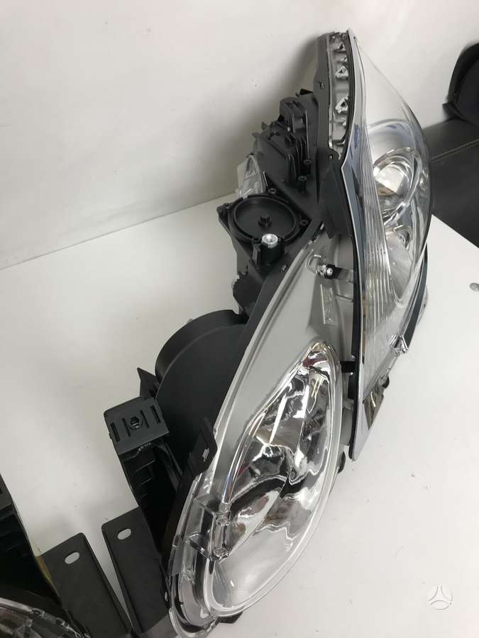 Lexus GS klasė lights