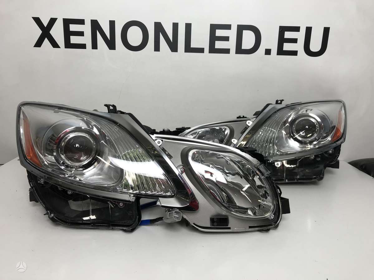 Lexus GS klasė lights