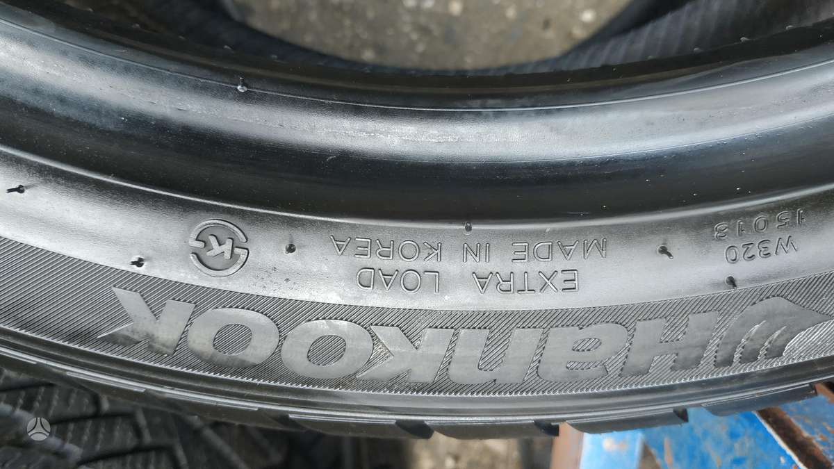 Hankook, winter 235/40 R19
