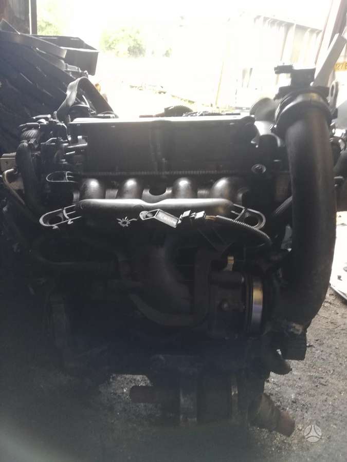 Peugeot 308, 5fx, variklis