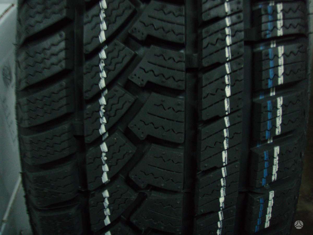 -Kita-, зимние 225/45 R17