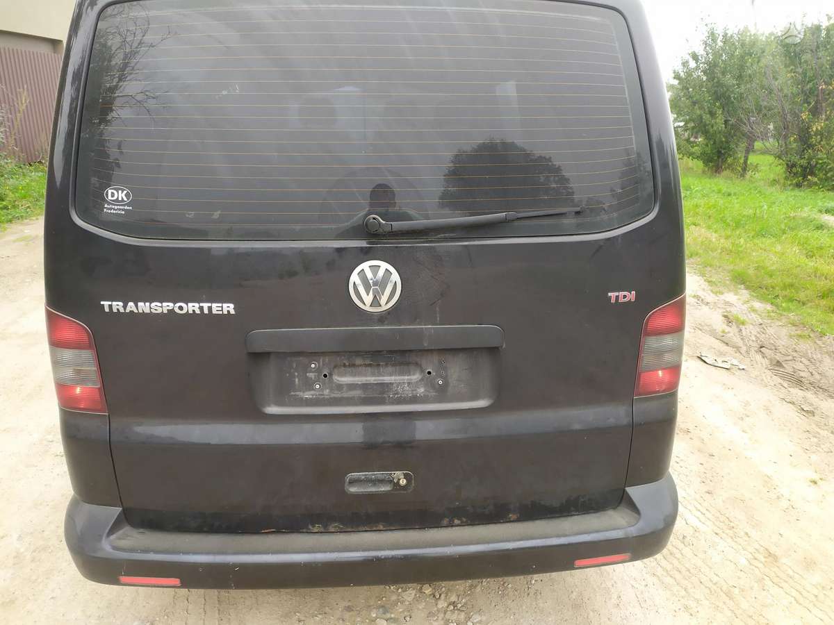 Volkswagen Transporter, preču
