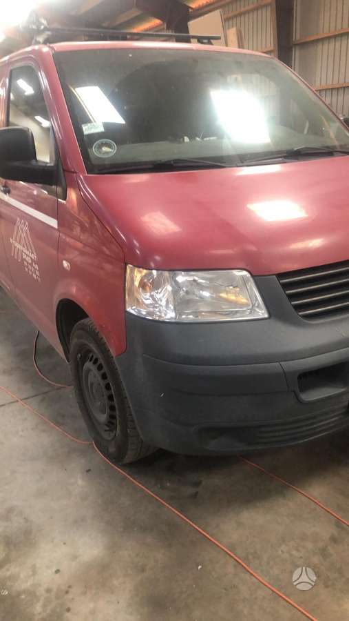 Volkswagen Transporter, cargo vans
