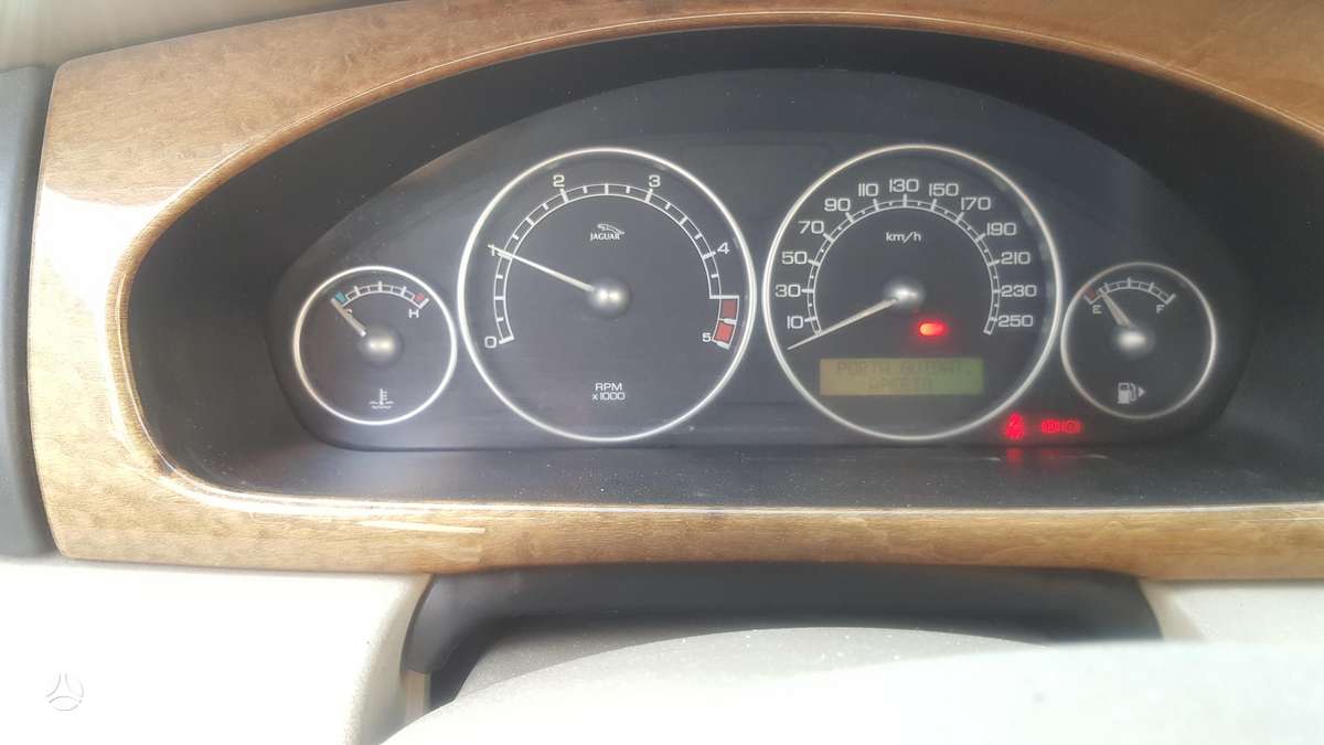 Jaguar X-Type