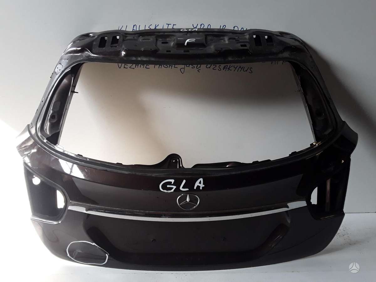 Mercedes-Benz GLA klasė