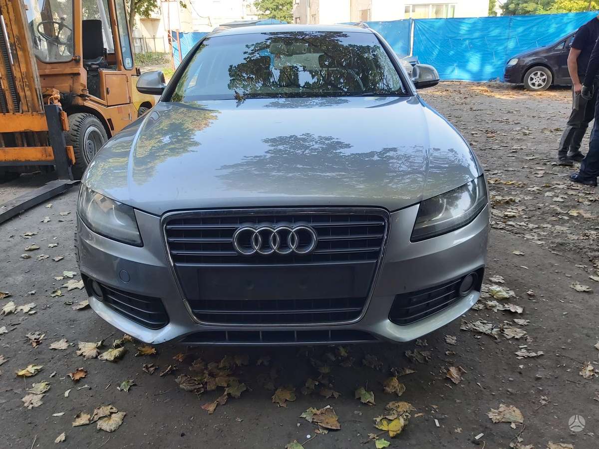 Audi A4 Dalimis