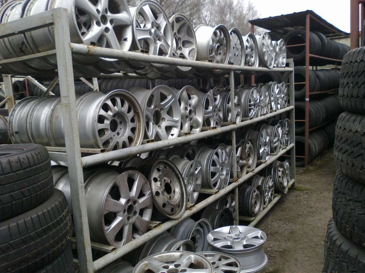 -Kita-, vasarinės 195/50 R15